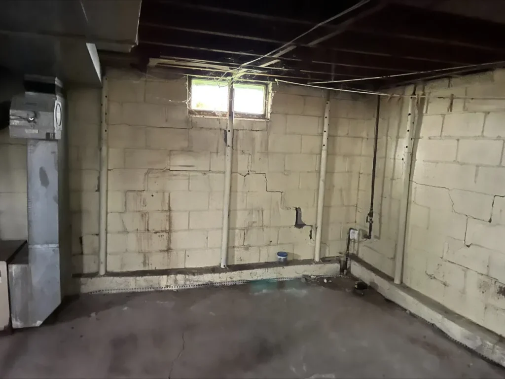 Basement Wall Repair in Clarksdale Ms ()